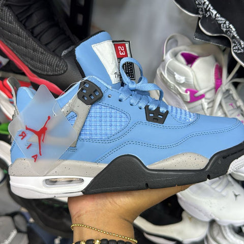 Gray helmet for bikers